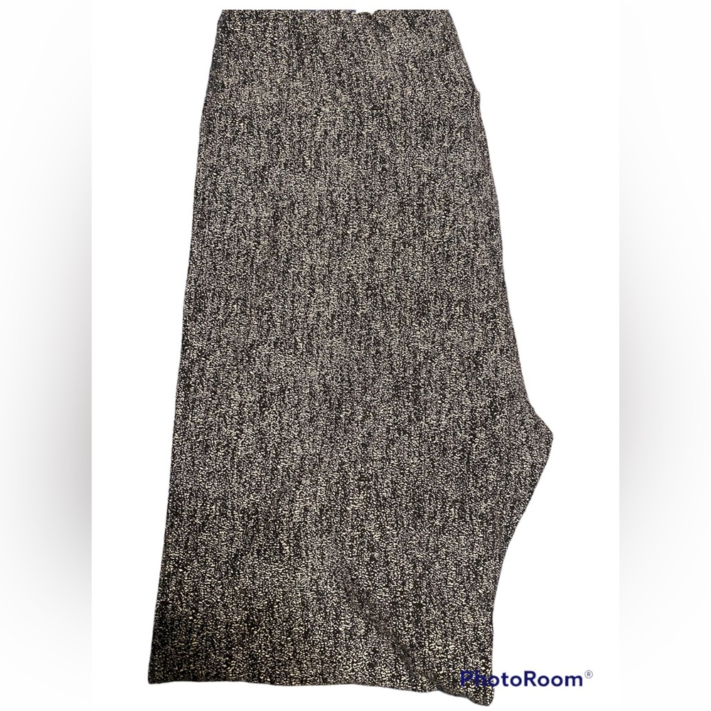Lularoe TC Leggings Navy and white